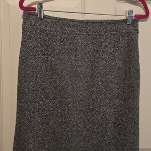 GAP - Gray Herringbone - Pencil Skirt - Size 6